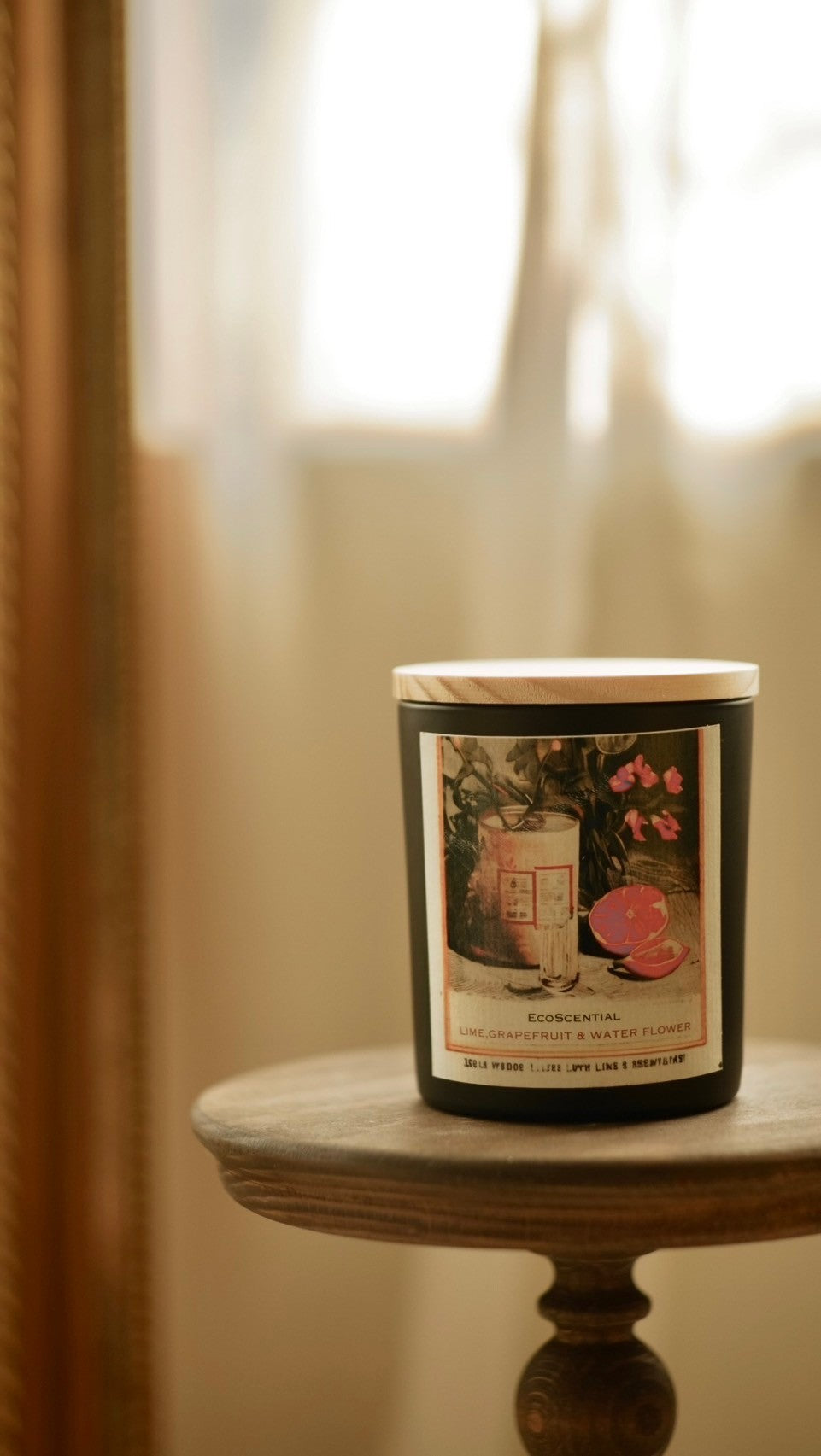 EcoScential LIME,GRAPEFRUIT & WATER FLOWER Candle small 豪華蠟燭 " 青柚與水仙花 "